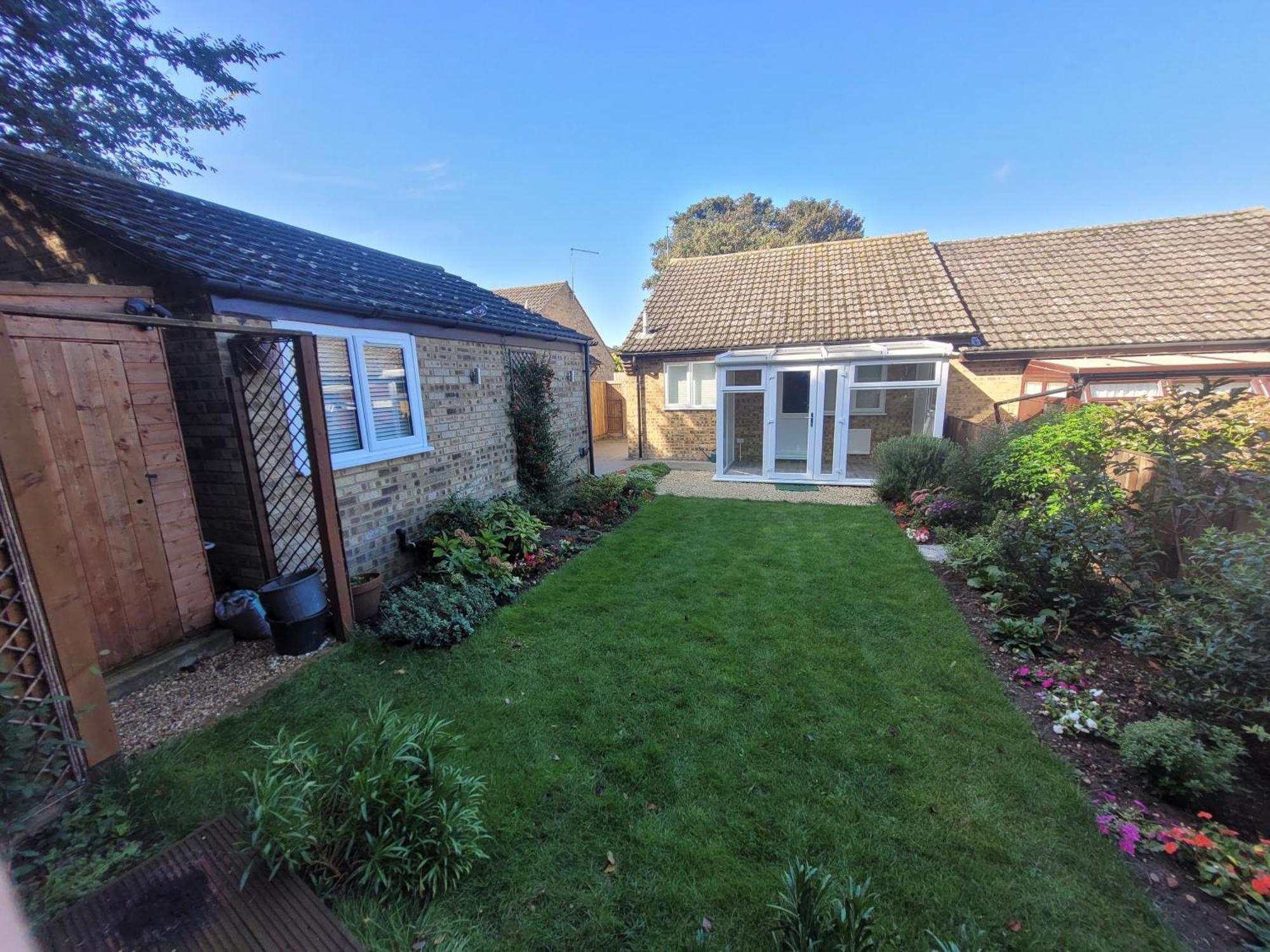 Bumblebee Bungalow - With Separate Office And Gaming Space By Catchpole Stays Colchester Exterior photo